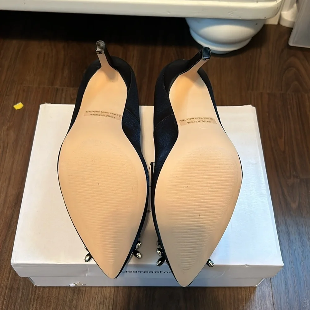 Dream pairs heels - Picture 5 of 7